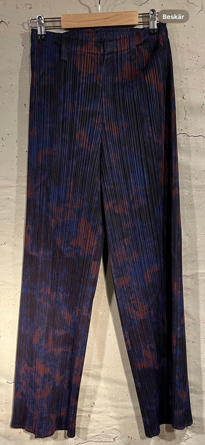 Byxa Pleat Please
