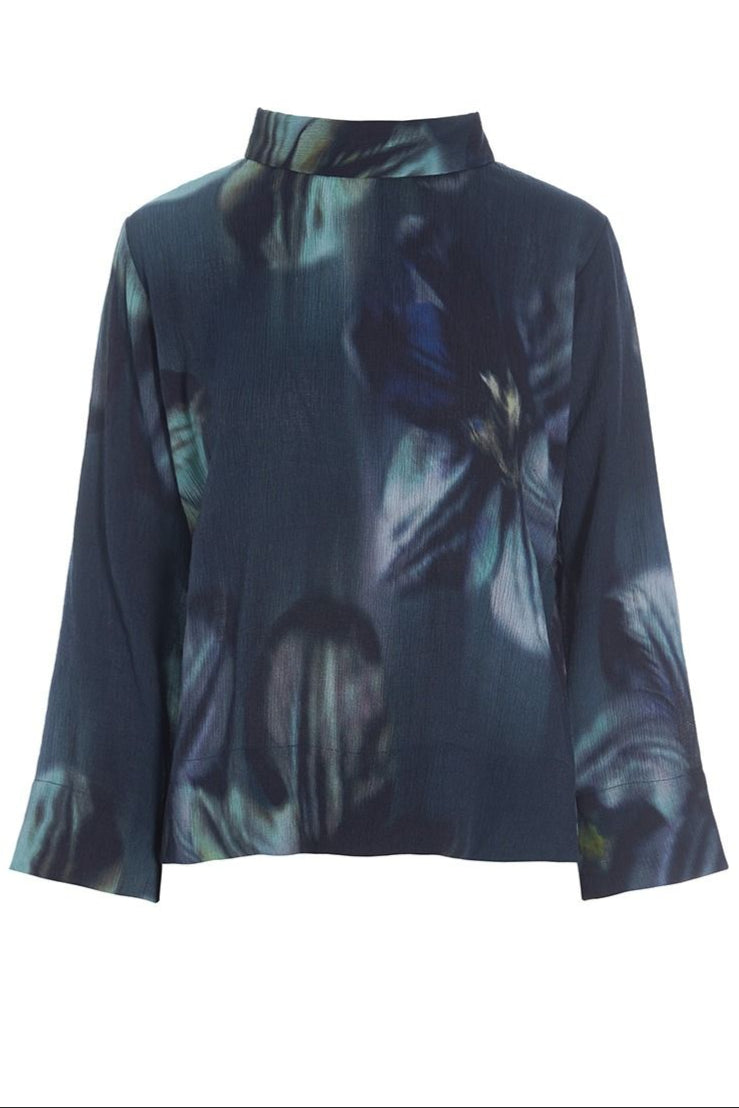Transition Flower Blus
