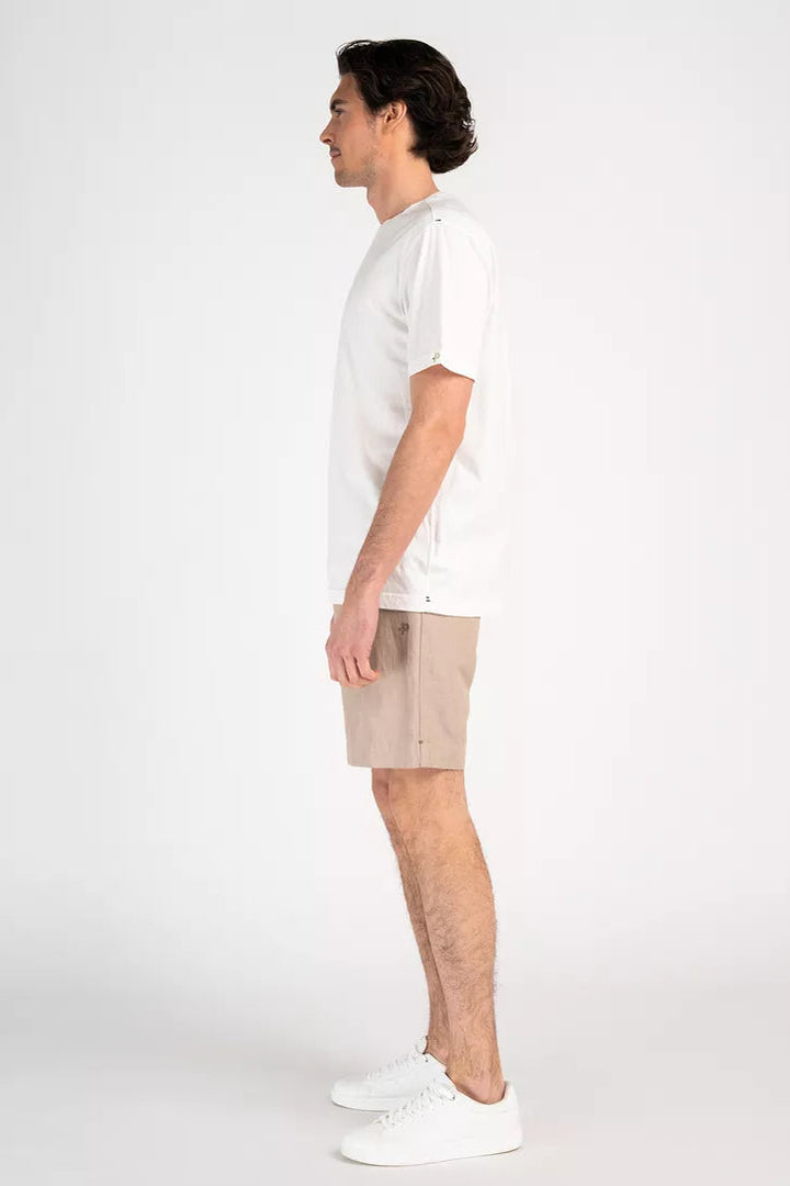 Tee Perus