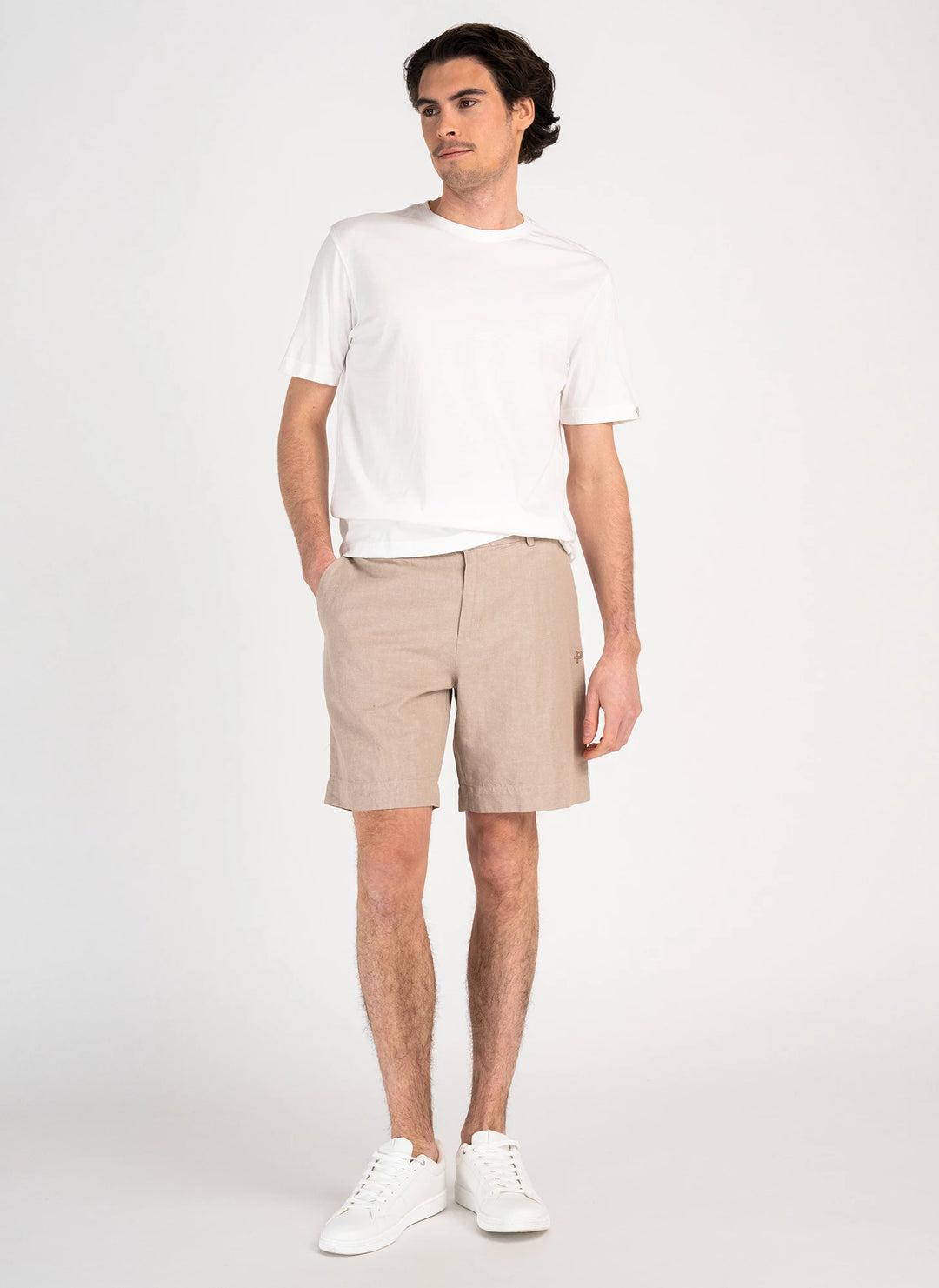 Tee Perus